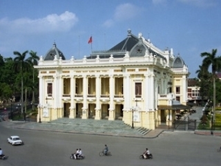 L Opéra de Hanoi, témoin de l Histoire et de la Révolution